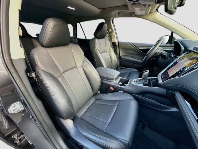 Certified 2025 Subaru Outback Limited AWD/4WD image 32