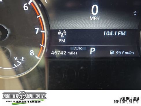 Used 2025 Nissan Rogue SV AWD/4WD image 17