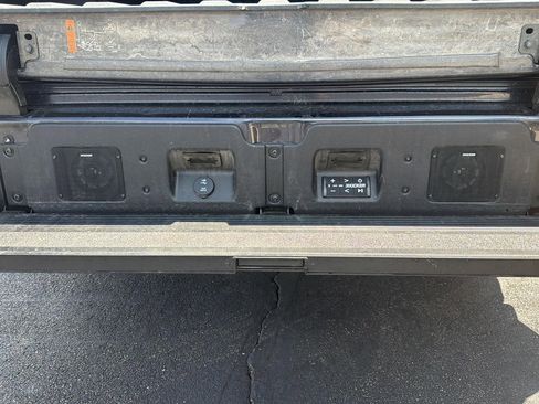 Used 2024 GMC Sierra 1500 AT4X image 6