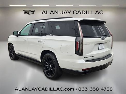 Certified 2023 Cadillac Escalade Sport Platinum w/ LPO, ONYX Package image 3