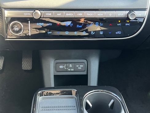 New 2026 Hyundai Ioniq 5 SE image 30