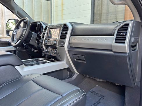 Used 2021 Ford F250 Lariat AWD/4WD image 15