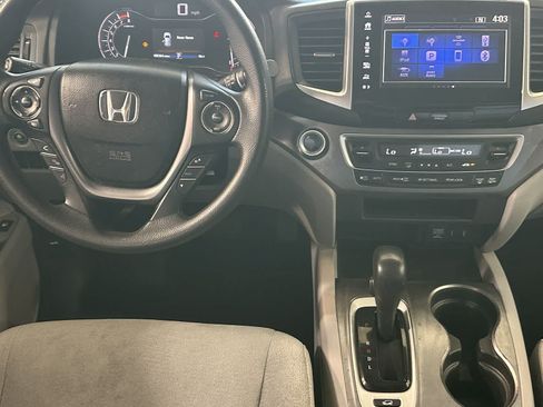 Used 2017 Honda Pilot EX image 15