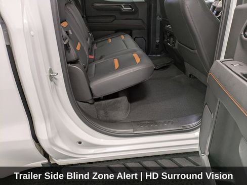 Used 2024 GMC Sierra 1500 AT4 w/ Technology Package AWD/4WD image 33