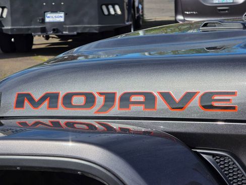 Used 2021 Jeep Gladiator Mojave image 27