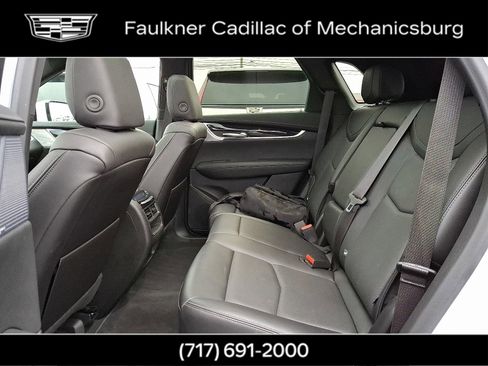 Certified 2025 Cadillac XT5 Premium Luxury image 10