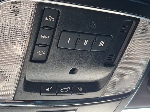 Used 2020 Jeep Grand Cherokee Altitude AWD/4WD image 26