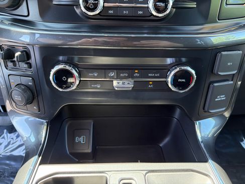 Used 2022 Ford F150 XLT w/ Equipment Group 301A Mid AWD/4WD image 17