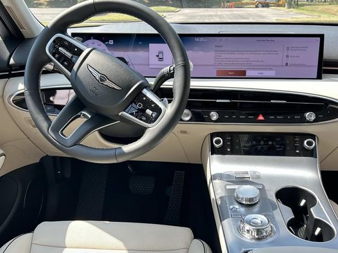 New 2027 Genesis GV70 2.5T Advanced AWD/4WD image 25