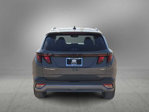 Certified 2025 Hyundai Tucson SEL image 7
