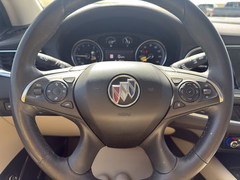 Used 2020 Buick Enclave Premium w/ Sun and Sites Package image 21