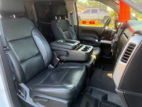 Used 2018 Chevrolet Silverado 1500 LT w/ LT Convenience Package RWD image 18