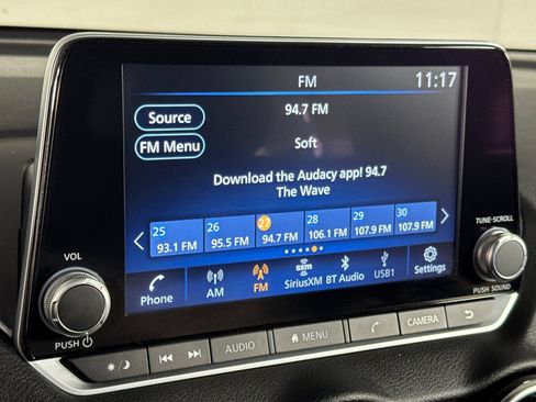 Used 2025 Nissan Sentra SV w/ All-Weather Package FWD image 14