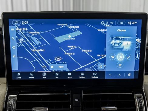 Used 2022 Lincoln Navigator L Reserve AWD/4WD image 21