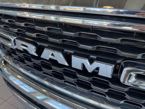 Used 2024 RAM 1500 Big Horn AWD/4WD image 38