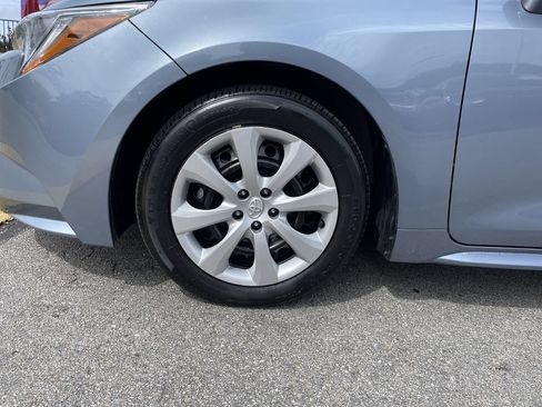 Certified 2025 Toyota Corolla LE FWD image 9
