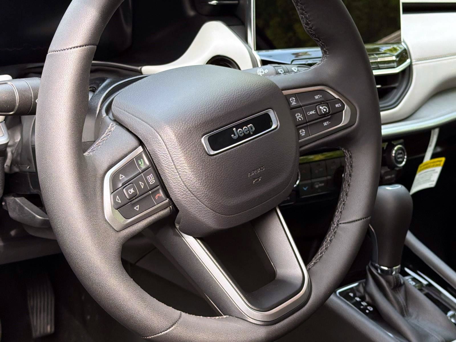 New 2026 Jeep Compass Limited AWD/4WD image 14