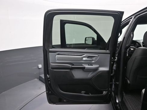 Used 2022 RAM 1500 Big Horn AWD/4WD image 29