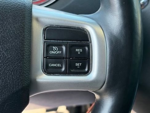 Used 2018 Dodge Grand Caravan GT image 18