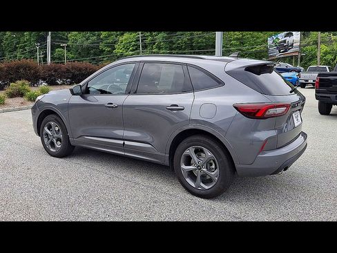 Certified 2024 Ford Escape ST-Line w/ Tech Pack #1 AWD/4WD image 6