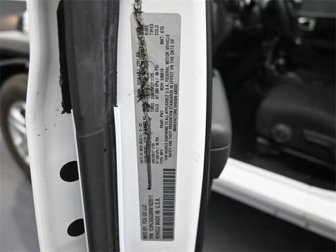 Used 2022 Jeep Wrangler Sport S image 15