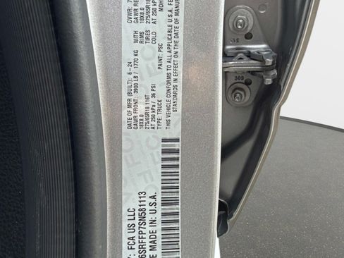 Used 2025 RAM 1500 Big Horn AWD/4WD image 34