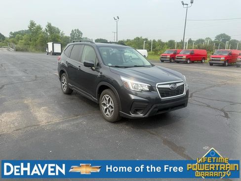 Used 2019 Subaru Forester Premium AWD/4WD image 8
