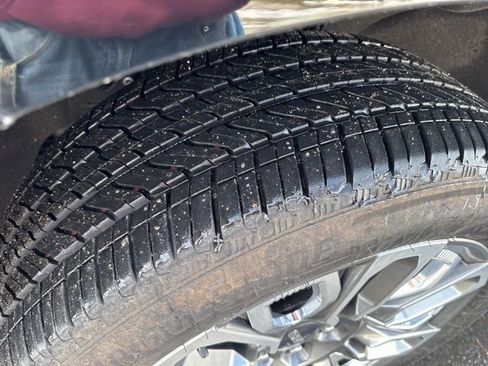 Used 2024 GMC Yukon Denali Ultimate image 42