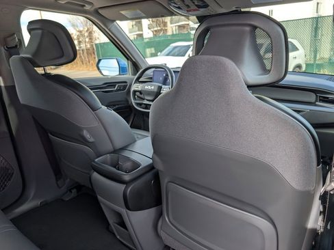 Certified 2024 Kia EV9 Wind image 22