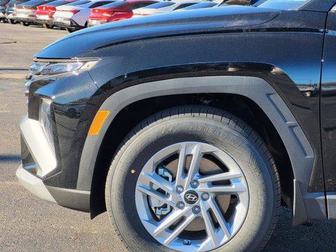 New 2026 Hyundai Tucson SE image 10