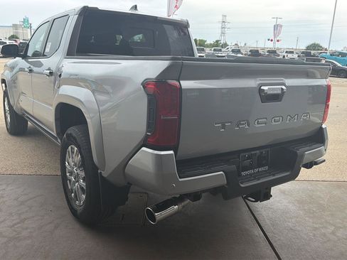 New 2026 Toyota Tacoma Limited AWD/4WD image 4
