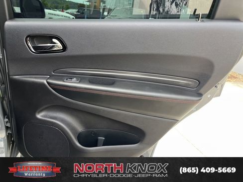 Used 2025 Dodge Durango GT w/ Blacktop Package AWD/4WD image 24
