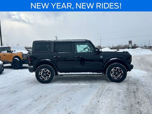 New 2025 Ford Bronco Outer Banks image 7