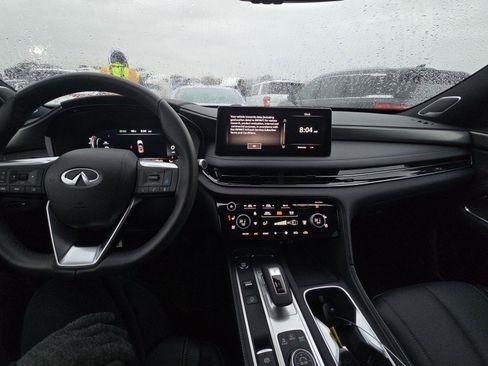 Certified 2025 INFINITI QX60 Luxe w/ Black Edition image 13