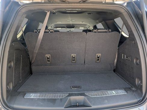 Used 2021 Chevrolet Tahoe Premier RWD image 5