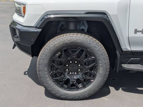 New 2026 GMC Hummer EV SUV AWD/4WD image 10