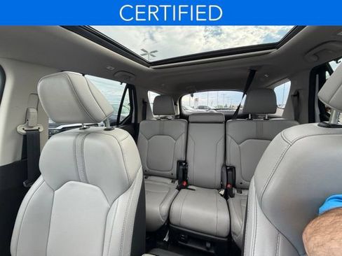 Used 2024 Honda Pilot Touring image 36