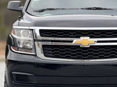 Used 2018 Chevrolet Tahoe LT image 13
