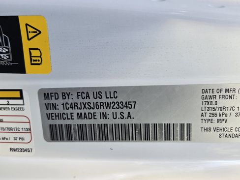 Used 2024 Jeep Wrangler Unlimited Rubicon 392 w/ Dual Top Group image 34