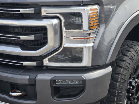 Used 2022 Ford F250 Platinum w/ Tremor Off-Road Package AWD/4WD image 10
