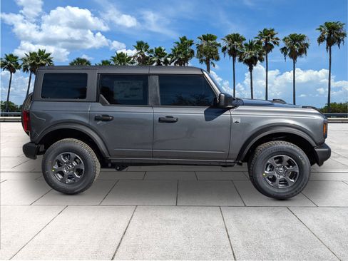 New 2025 Ford Bronco Big Bend image 9