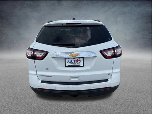 Used 2017 Chevrolet Traverse LT FWD image 8
