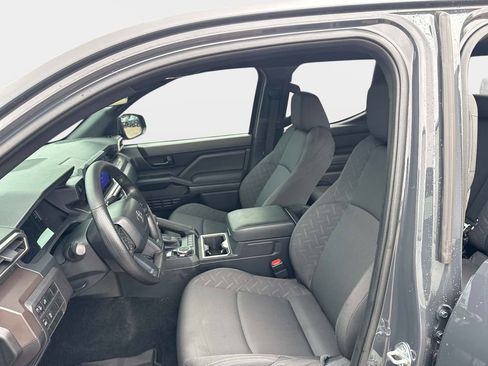 Used 2024 Toyota Tacoma TRD Sport w/ TRD Sport Upgrade Package image 48