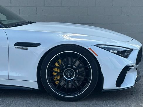 Used 2022 Mercedes-Benz SL 63 AMG 4MATIC image 37