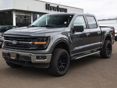 Used 2024 Ford F150 XLT AWD/4WD image 4