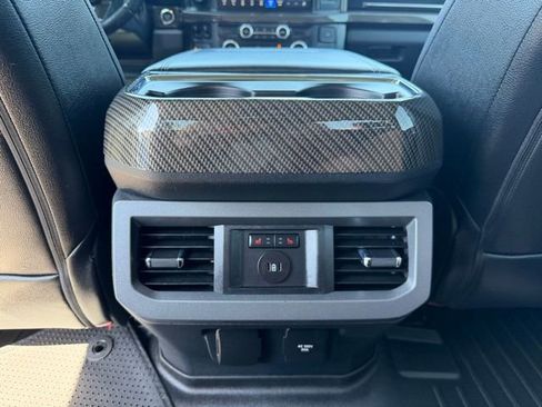 Used 2024 Ford F250 Lariat w/ Lariat Ultimate Package image 28