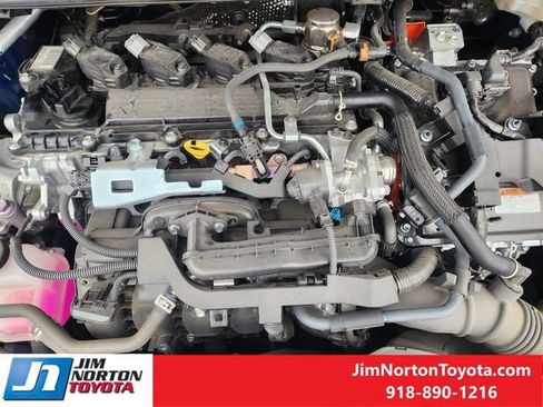 Used 2024 Toyota Prius Limited image 32