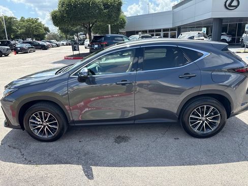 Certified 2025 Lexus NX 250 FWD w/ Accessory Package (Z1) image 2