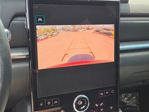 Used 2025 GMC Terrain Elevation AWD/4WD image 21