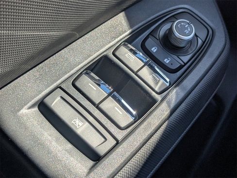 New 2025 Subaru Forester Limited image 25